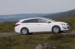 Hyundai i40 Station Wagon CRDi 2011 года (UK)